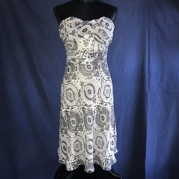 VENUS Dresses & Skirts - Venus Black & White Strapless Dress - Sz 2
